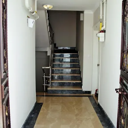 Mazlum Apart Aparthotel 3*